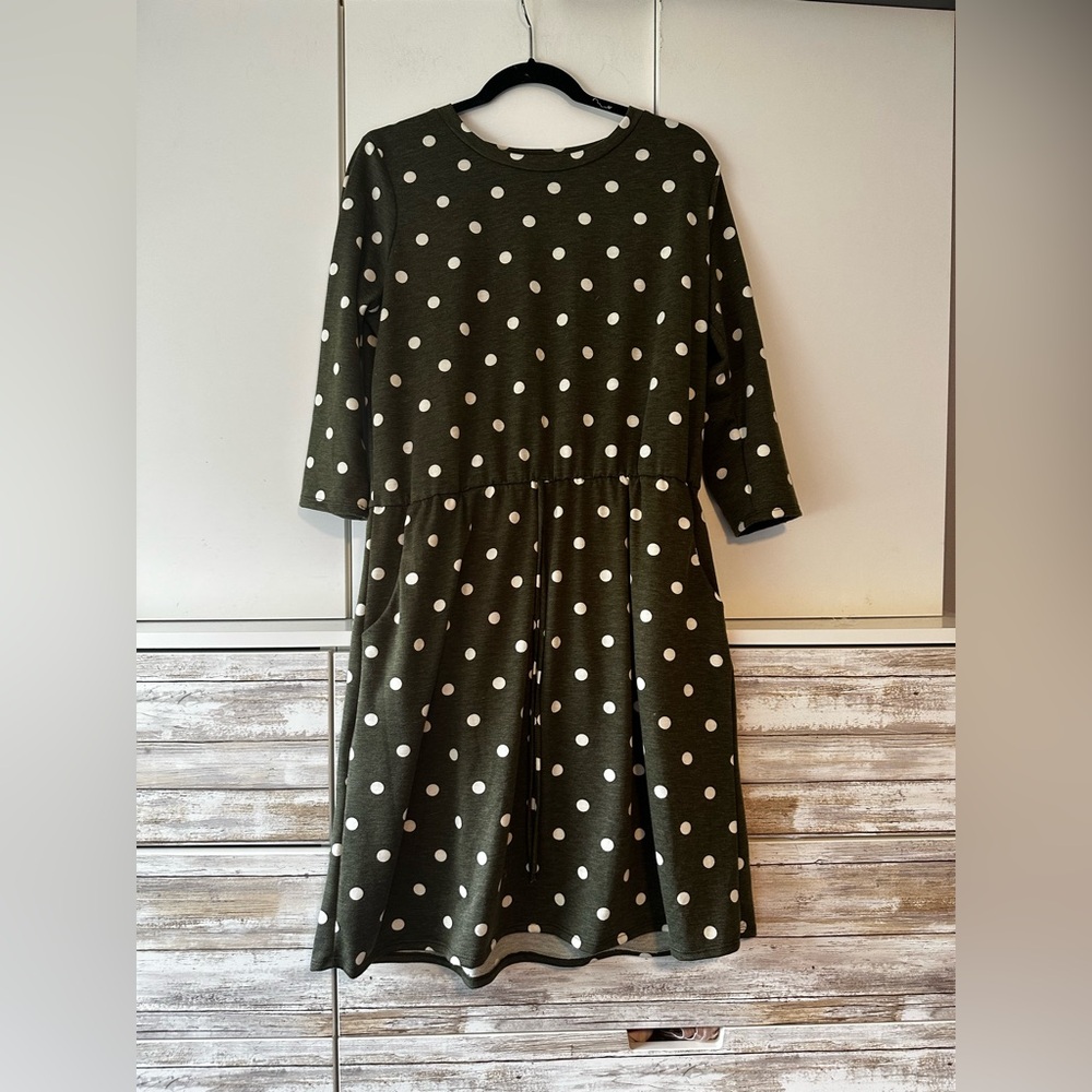💚⚪ Riah Fashion Olive Green White Polka Dot Dress Pockets Large
